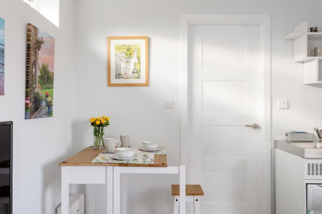 Cosy And Modern 1 Bedroom Garden House - Very Dog Friendly! Tarves Dış mekan fotoğraf